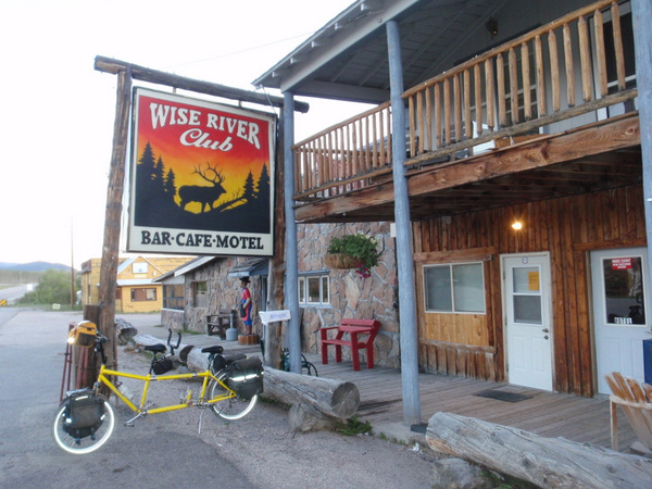 The Wise River Club (Motel-Bar-Cafe).